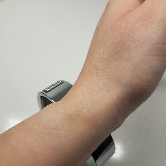 Figaro Couture Silvertone Rhinestone Watch - Picture 8 of 8